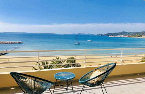 T3 FRONT de mer dernier étage vue mer Petit havre de paix pour vos vacances Emplacement unique vue mer panoramique à 180 degrés pour ce T3 en face de la plage front de mer vue sur les iles 5 et dernier étage avec ascenseur - Foto 2