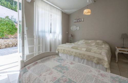 Luxury Villa with Jacuzzi in Les Issambres - Foto 62