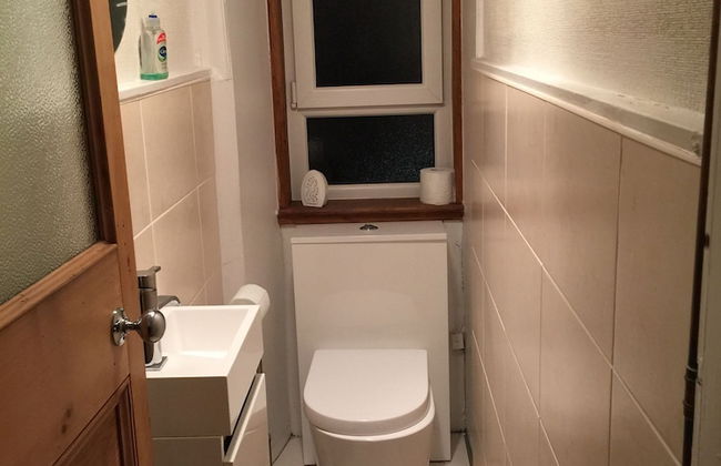 Great Location 2 Bedroom Scotstoun Flat - Foto 10