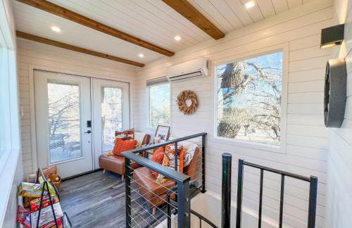 NEW The Flagship 2 Story Container Home - Foto 16