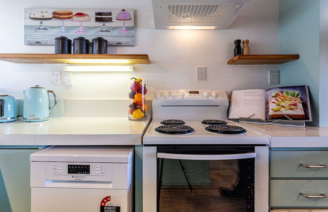 Beautiful Spacious Lake View City Townhouse - Foto 9