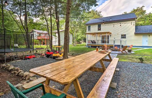 Game Room and Yard Family Paradise in Pocono Summit - Foto 34