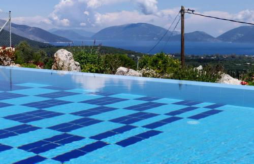 Villa Iremia, Piscine à Débordement & Vue Mer Panoramique - Foto 2
