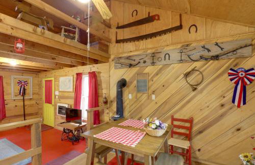 Blue Ridge Hideaway! Cabin with Hot Tub and Views - Foto 9