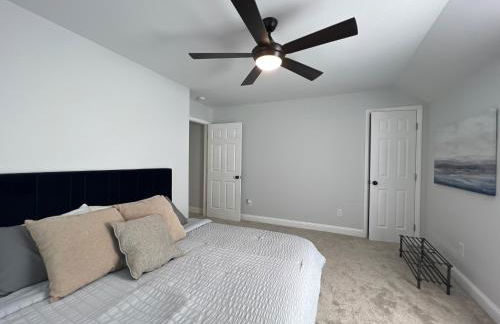 5BR 4B Huge Space with 2 Level Game Barn - Foto 2