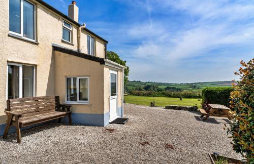 Finest Retreats - Cutkieve Farm Cottage - Photo 3