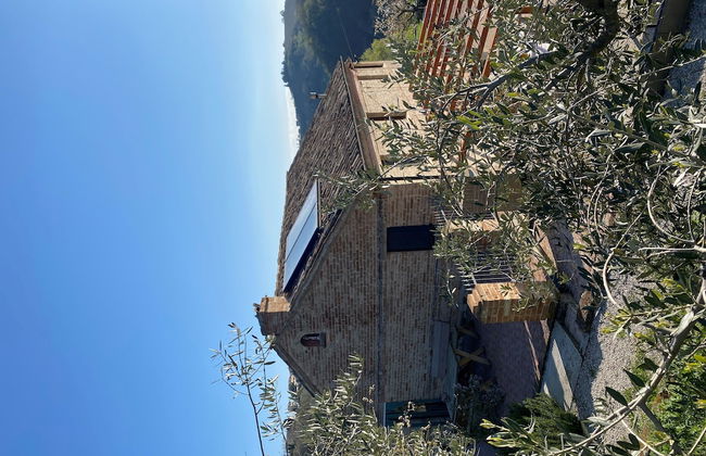 Charming 2-bed Apartment in Petritoli - Photo 13