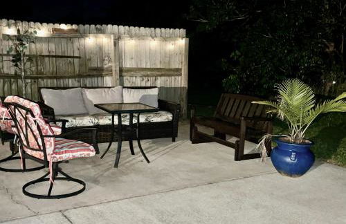 Spacious Lake Retreat for Families - Foto 11