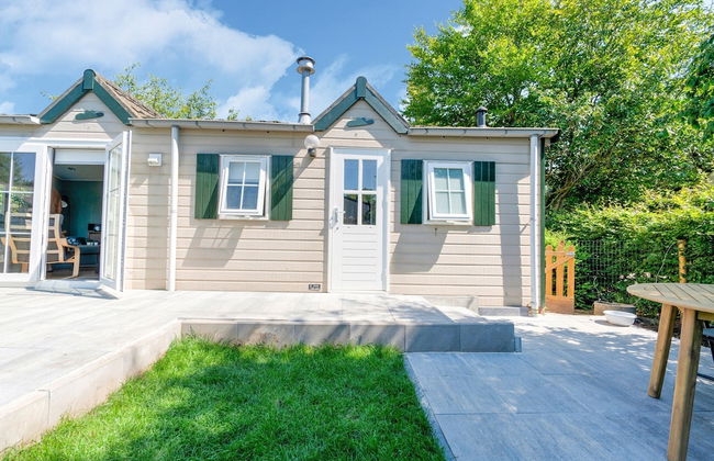 Chalet in Stegeren Near Hiking Trails - Photo 30