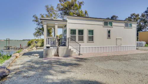 Riverfront Isleton Cottage Less Than 1 Mi to Rio Vista! - Photo 2