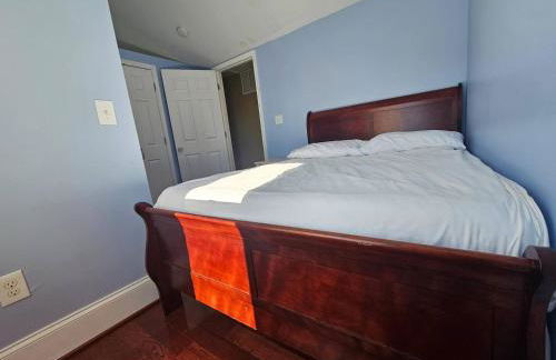 Two Story Queen Primary - Foto 19