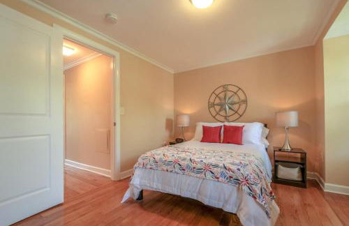 NEW! 3-story Townhome - Private, Self checkin, Quiet. - Foto 13