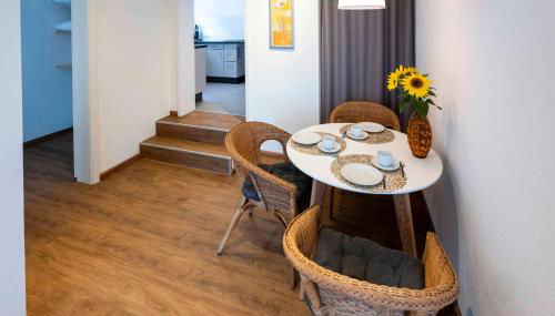 Charmantes Apartment - zentral gelegen - am Schwarzwaldrand - Foto 3