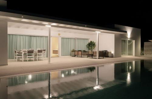 Villa Ainé Luxury Villa - Foto 27