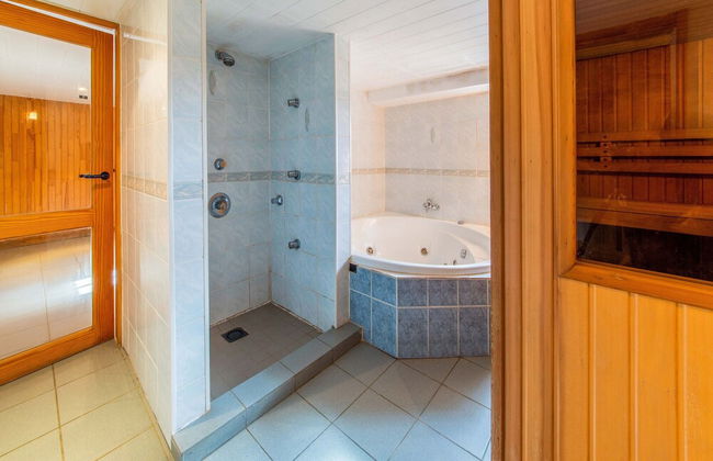 Vacation Home with Sauna - Foto 17