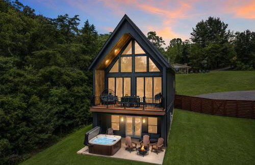 Lake Haus Cabin - Hot Tub, Sauna, Lake View, Wi-Fi - Photo 1