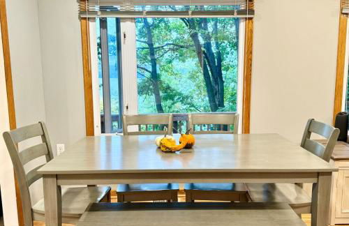 Cayuga lake cottage with private lake access - Foto 9