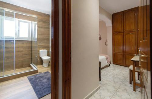 Angela a la Corfu - Foto 18