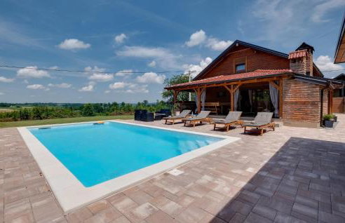 Nice Home In Gornje Plavnice With Wifi - Foto 1