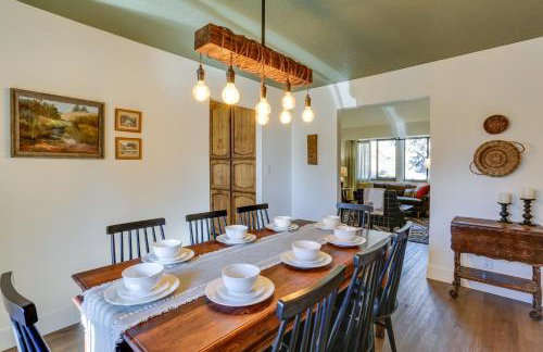 Pet-Friendly Escape w/ Game Room & Fire Pit! - Foto 7