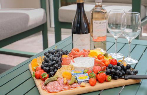 L'Escapade Jaune - Jacuzzi, Wi-Fi, tout équipée - Foto 23