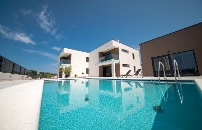 Vrsi Beautiful Apartments With Pool - A2 - Photo 15