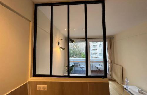 Studio with Balcony 800m to Trocadéro and Tour Eiffel - Photo 12