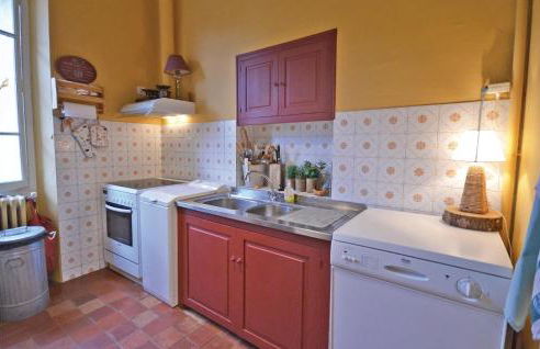 Lovely Home In Puymeras With Kitchen - Foto 13