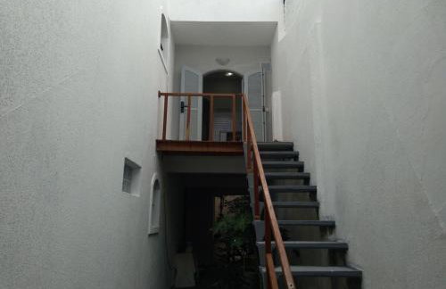 Studio 3 Aconchegante Lareira Prático e Acessível - Foto 21