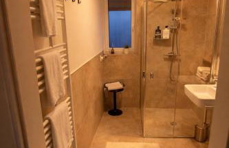 Exklusives City-Apartment mit Gartenidylle an den Paderwiesen - Foto 8