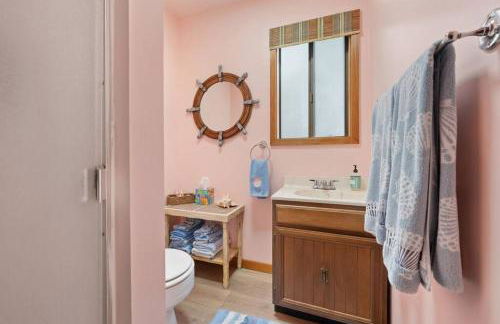 Grandma's Cabin by the Sea - Foto 21