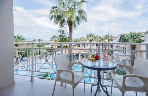 Vivian Hotel - Photo 29