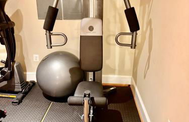 Luxurious 2BR Movie Theater Game Room Full Kitchen Gym - Foto 12