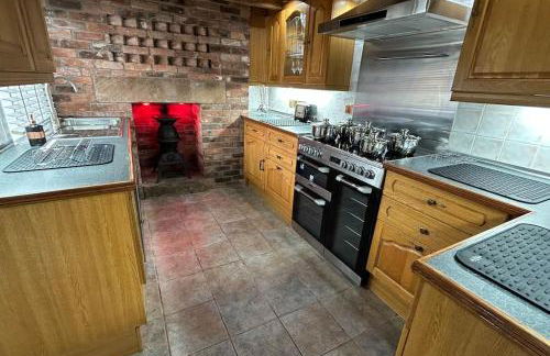 Beautiful 3 Bed Near Alton Towers, Polar Bears, Peak District - Foto 19