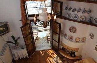 Traditional studio - Photo 10