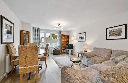 Finest Retreats - Riverside View - Photo 8