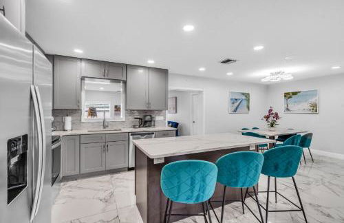 Private Vacation Home Near Beach Newly Renovated - Foto 20