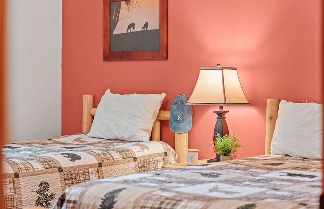 Bear Paw Lodge by Avantstay Hot Tub Deck Fire Pit - Foto 36