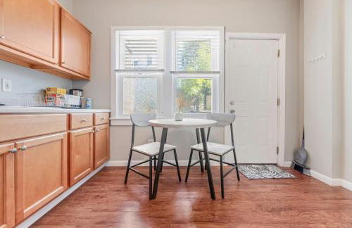 Cozy Little Italy Apt Fast Wifi Pet Friendly - Foto 12