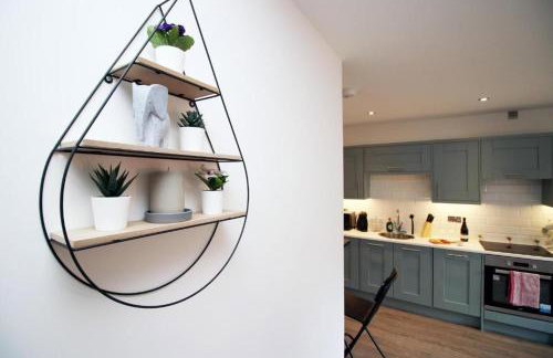 Spacious 2 Bedroom Apartment with Free parking - Foto 8