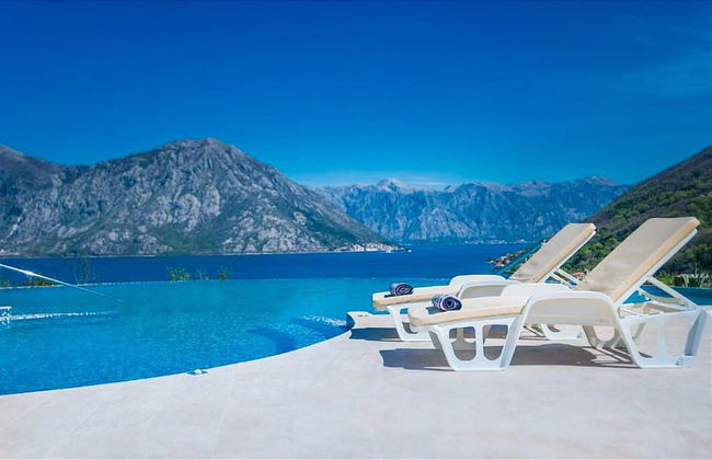 Impeccable 1-bed Apartment in Morinj - Foto 11