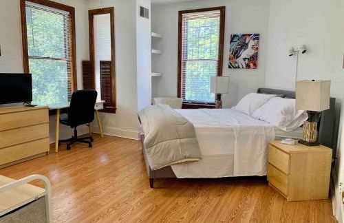 Prime DC 3BR 2Story Home - 95WalkScore Steps to Cafes Dining Nightlife Grocery Metro - Close to Downtown - Foto 26