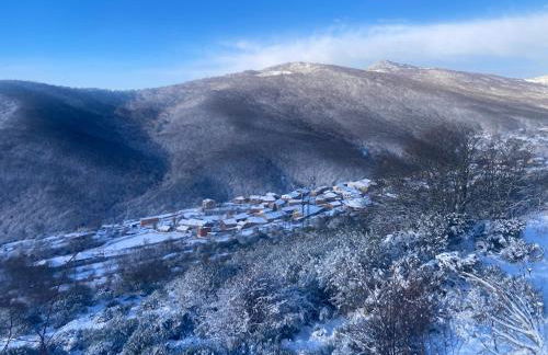 Los Chozos de la Braña - Foto 24
