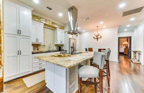 Chic Louisiana Retreat - Balcony and River Views! - Foto 10