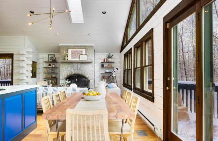 Half Moon by Avantstay 4BR Cabin w/ Large Deck & Yard w/ Patio & Outdoor Dining - Foto 28