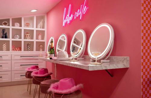 Bach & Bubbly House - 5BR, Pool, Gym & Glam Room - Villa - Foto 36