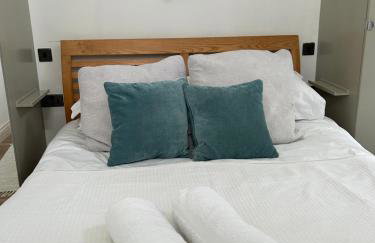 The coach house - Photo 2