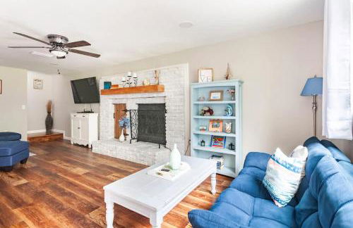 The Refuge on 5th - Pets , Patio & Firepit - Photo 6