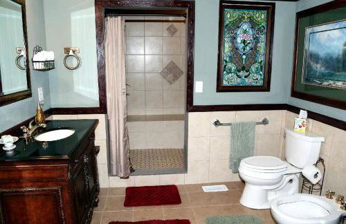 Romantic Getaway for Two in a Peaceful Suite near Coeur d'Alene, Idaho - Foto 2