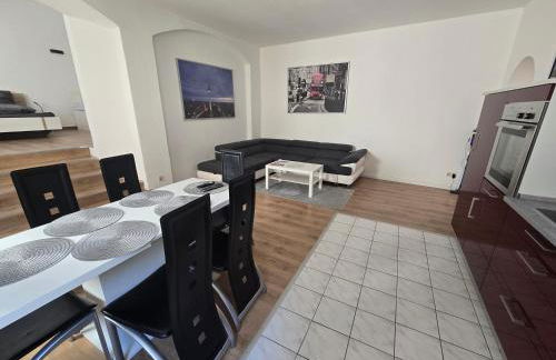 FERIENWOHNUNG 77m2 APARTMENT 2 RAUM WOHNUNG im ZITTAUER STADTZENTRUM INNENSTADT INNENRING TOP LAGE MARKT UND RATHAUS NÄHE - Foto 18